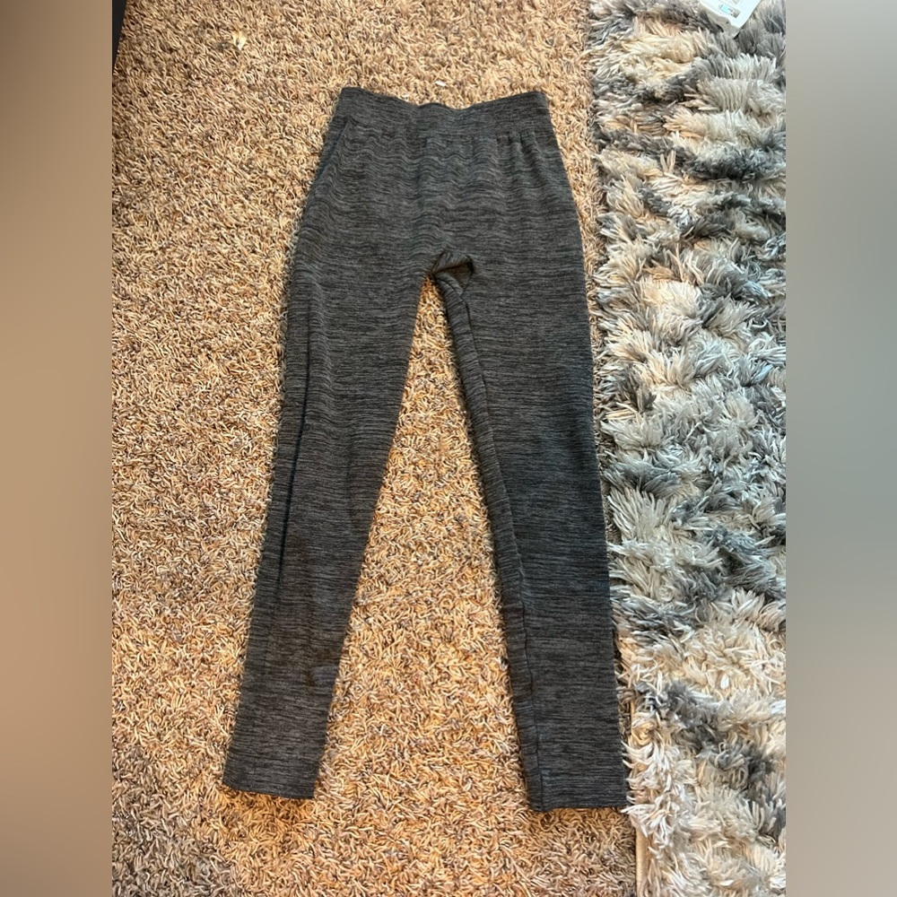 Dark gray leggings